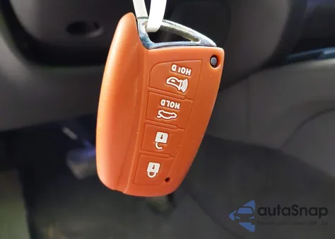 2015 Hyundai Genesis 3.8 z USA, uszkodzony, nr VIN KMHGN4JEXFU089249